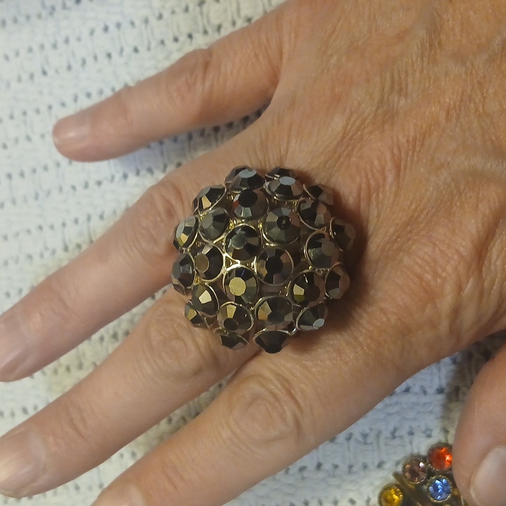 Colorful Vintage Gem Brooch and Black Gem Ring Set - Picture 6 of 14